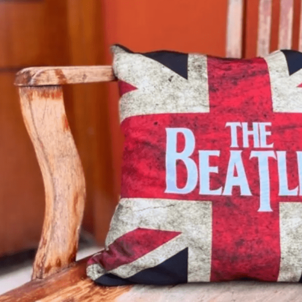 small-ville-casa-beatles-01