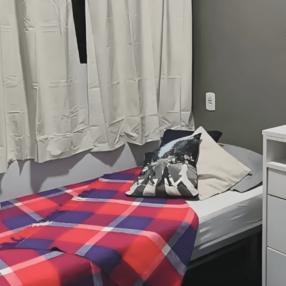 small-ville-casa-container-rolling-stones-14