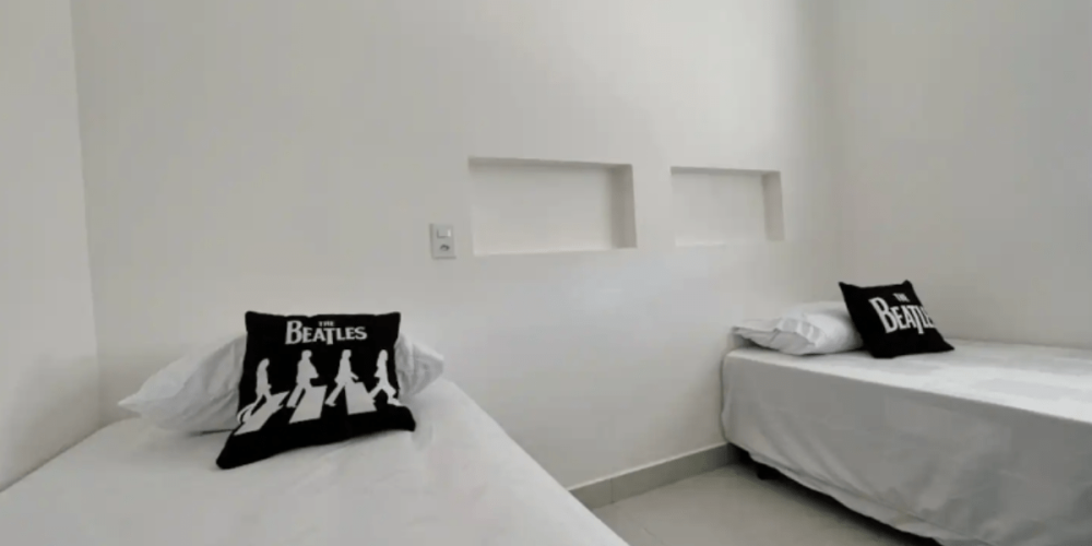 small-ville-casa-beatles-07