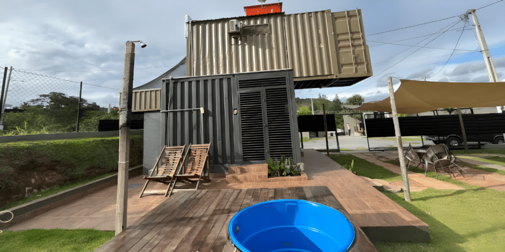 small-ville-casa-container-rolling-stones-05
