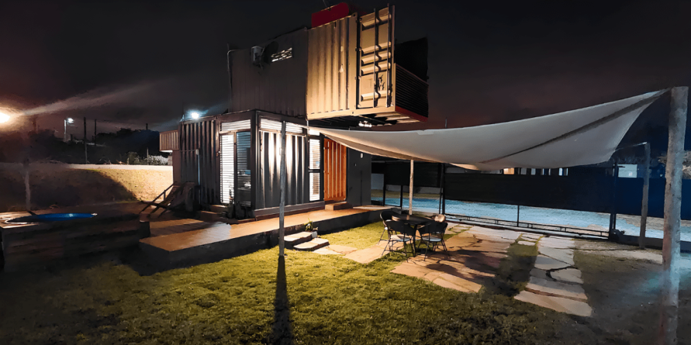 small-ville-casa-container-rolling-stones-17