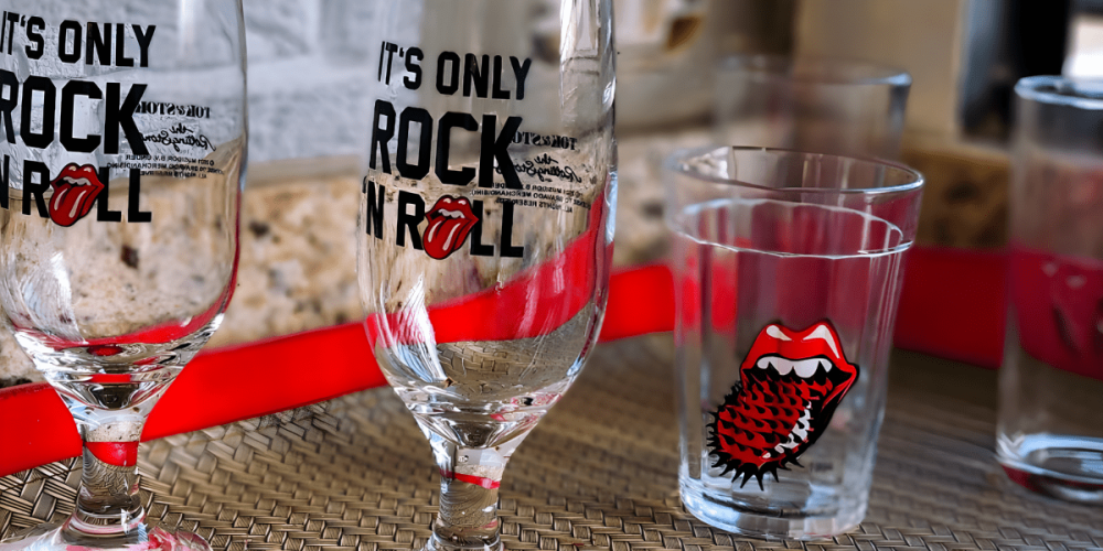 small-ville-casa-container-rolling-stones-23